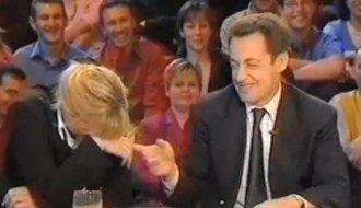 Fou rire de Nicolas Sarkozy et Christine Bravo chez Fogiel à “On ne peut pas plaire à tout le monde”